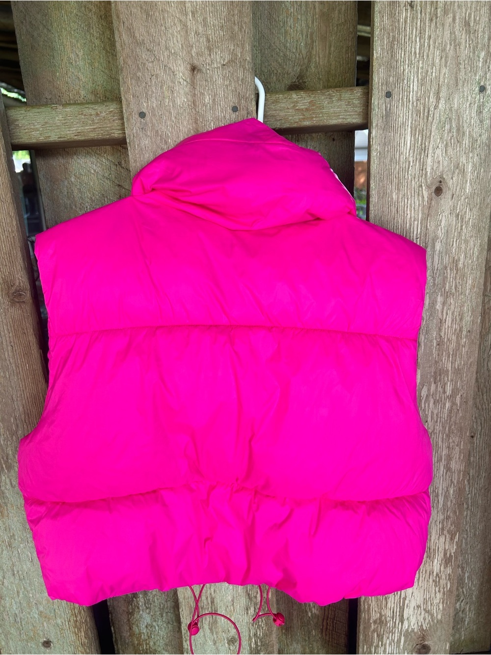 Hot pink puffer jacket vest - Picture 2 of 3